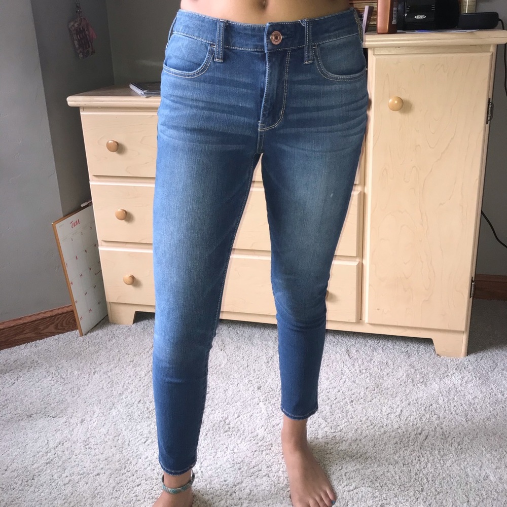 Simple denim american eagle jeans